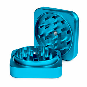 STEEZY® Classic | High Class Grinder | 63mm | 2-teilig Kräutermühle | quadratisch | CNC-gefräste Aluminiumlegierung | Neodym Magnetverschluss | Inklusive Pinsel & Klopfband "Electric Blue"